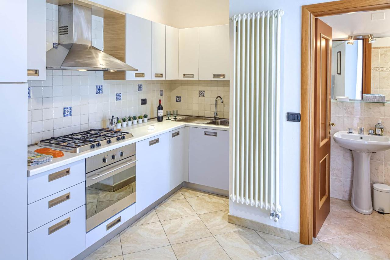 Mafalda Apartments Леванто Екстериор снимка